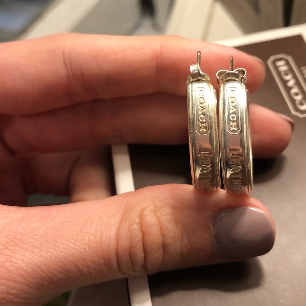 🔥Coach🔥 Silver Hoop Earrings - Picture 3 of 8